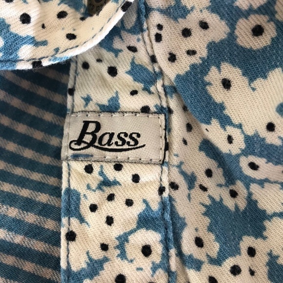 G.H.Bass & Co Floral Checkered Button Front Small - Picture 8 of 9